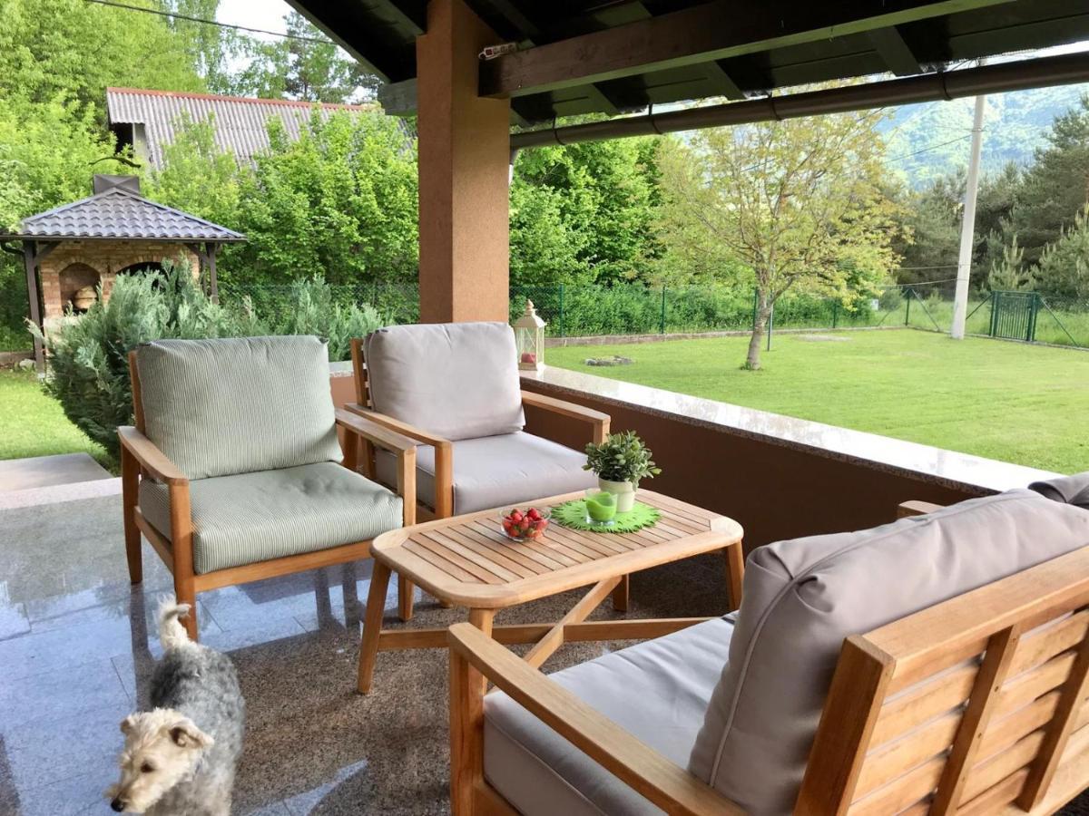 Holiday House Kora Кореница Экстерьер фото