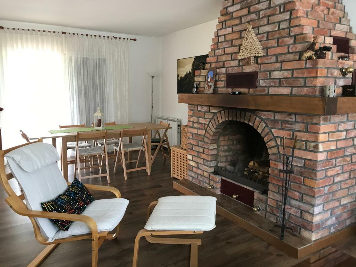 Holiday House Kora Кореница Экстерьер фото